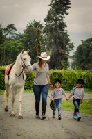 /album/fotogaleria/escuela-de-chalaneria-sierra-dorada-13-jpg/